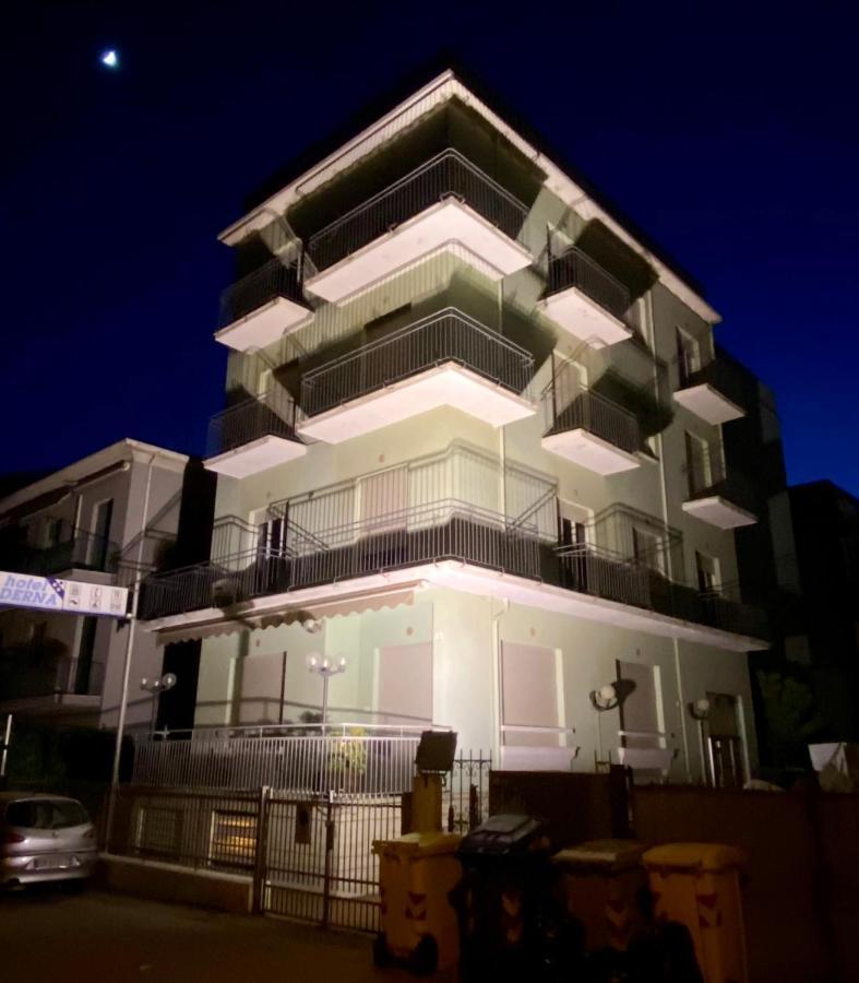 Villa Derna Rímini Exterior foto