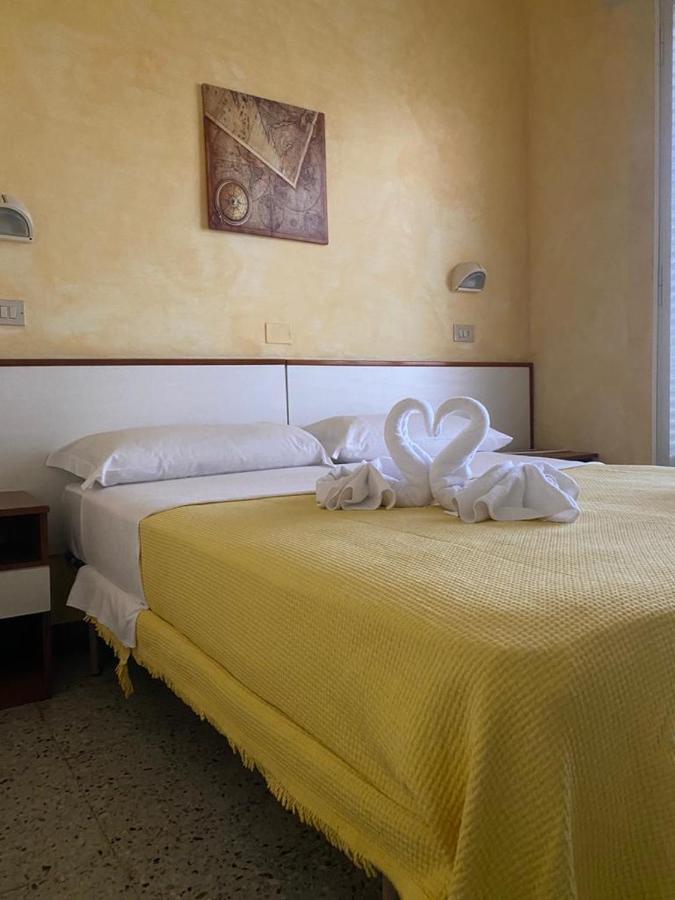Villa Derna Rímini Exterior foto